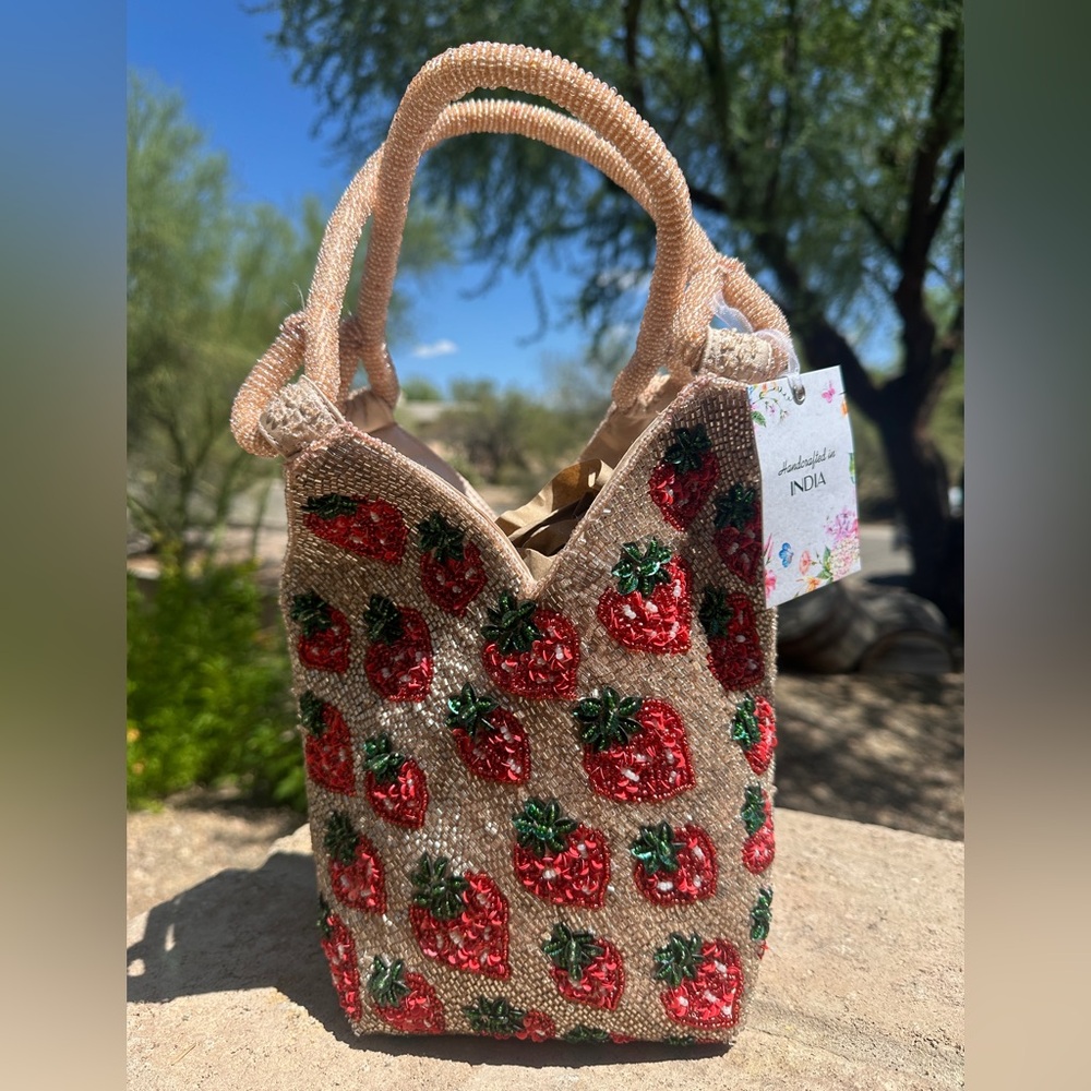 TikTok Viral Handmade In India. India Beaded Strawberry Purse NWT